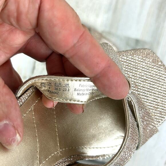 Franco Sarto Rania Women’s 6.5 Gold Sparkle Square Toe Heeled Sandals NEW - Picture 9 of 9